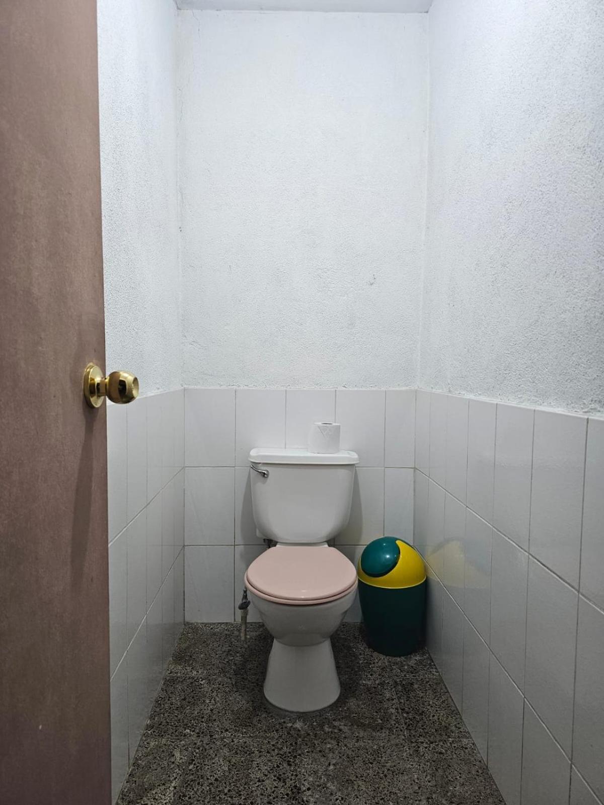 Hostal The Friends Panajachel Ngoại thất bức ảnh